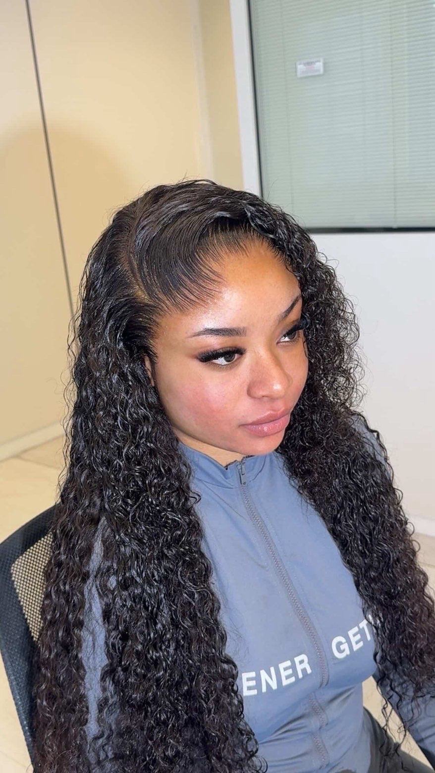 « SYLVIA » - BURMESE CURLY RAW HAIR WIG