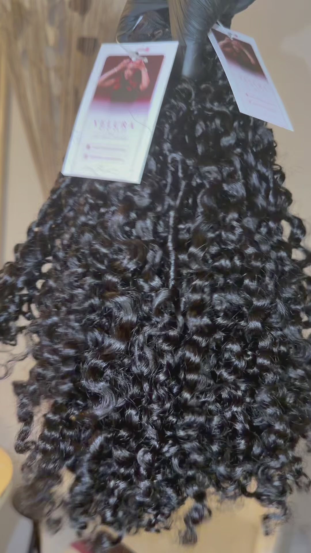 EXOTIC CURLS